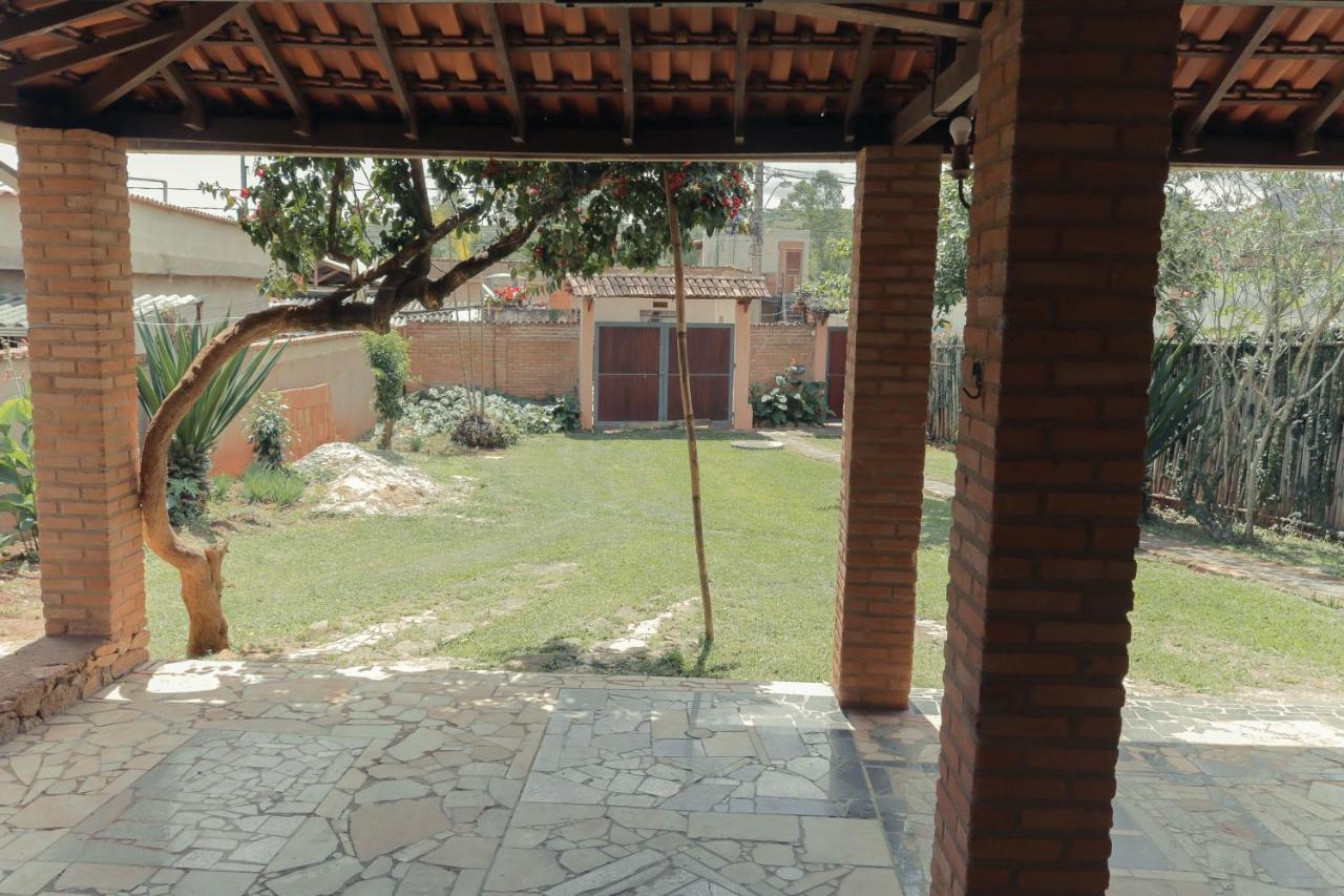 Em Tiradentes, Minas Gerais, Casa Tipica E Espacosa Em Terreno Arborizado エクステリア 写真